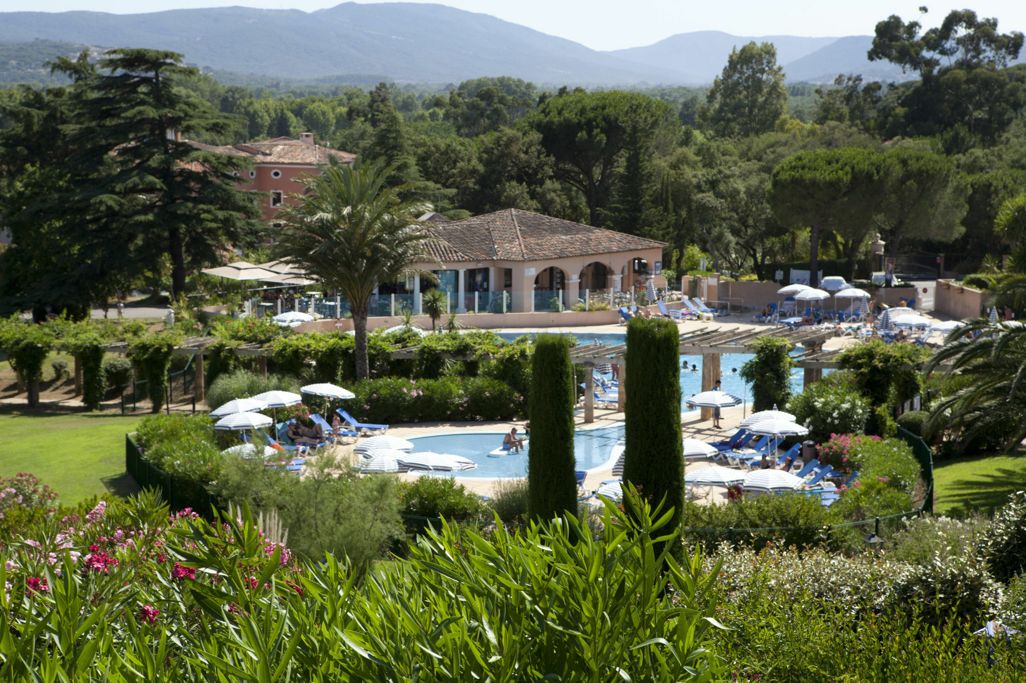 Residence Pierre & Vacances Les Parcs De 그리모 외부 사진